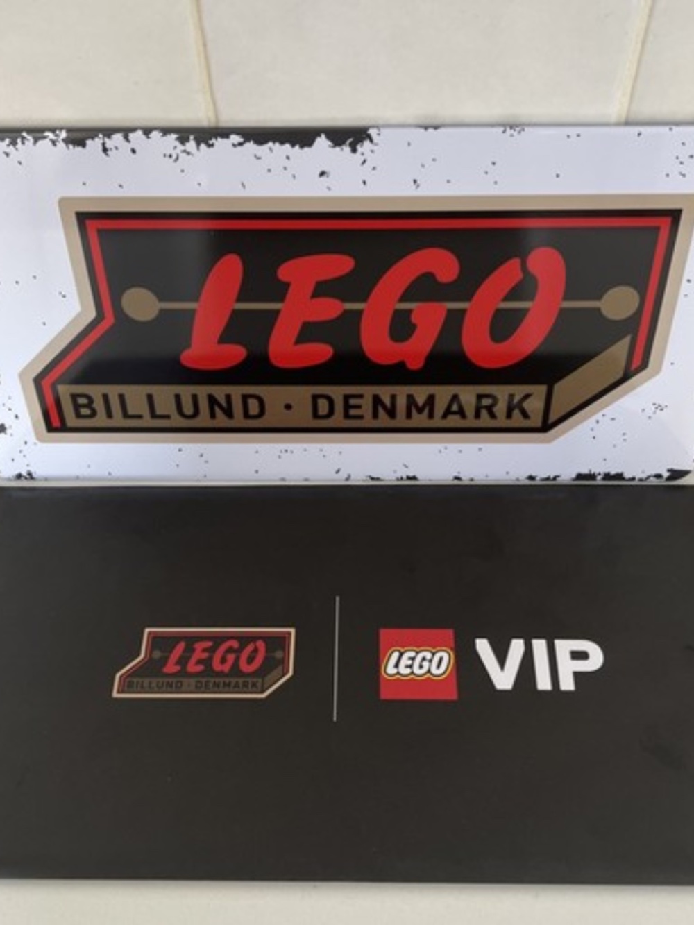 LEGO Retro 1950's VIP exclusive TIN Poster SIGN (5007016)